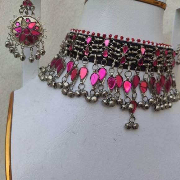 Pink beaded choker set -handmade afghani necklace and earrings set - Picture 10 of 10